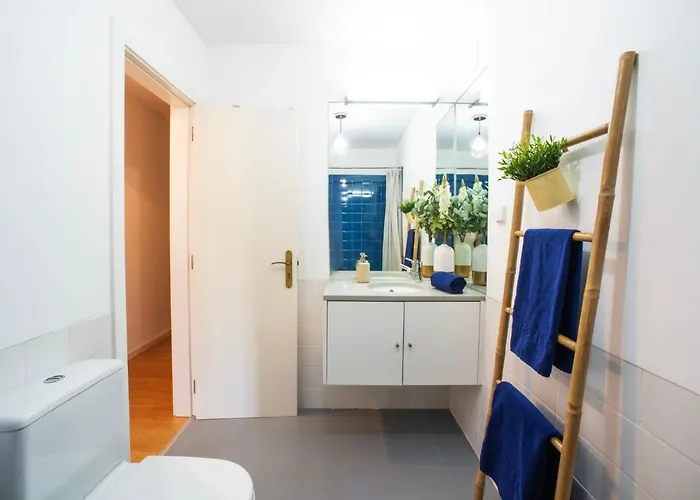 Precious Time By Interhome * タヴィラ