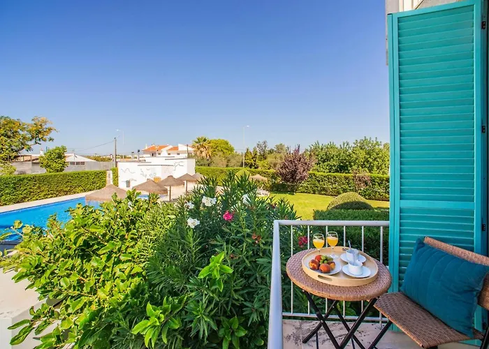 Precious Time By Interhome タヴィラ